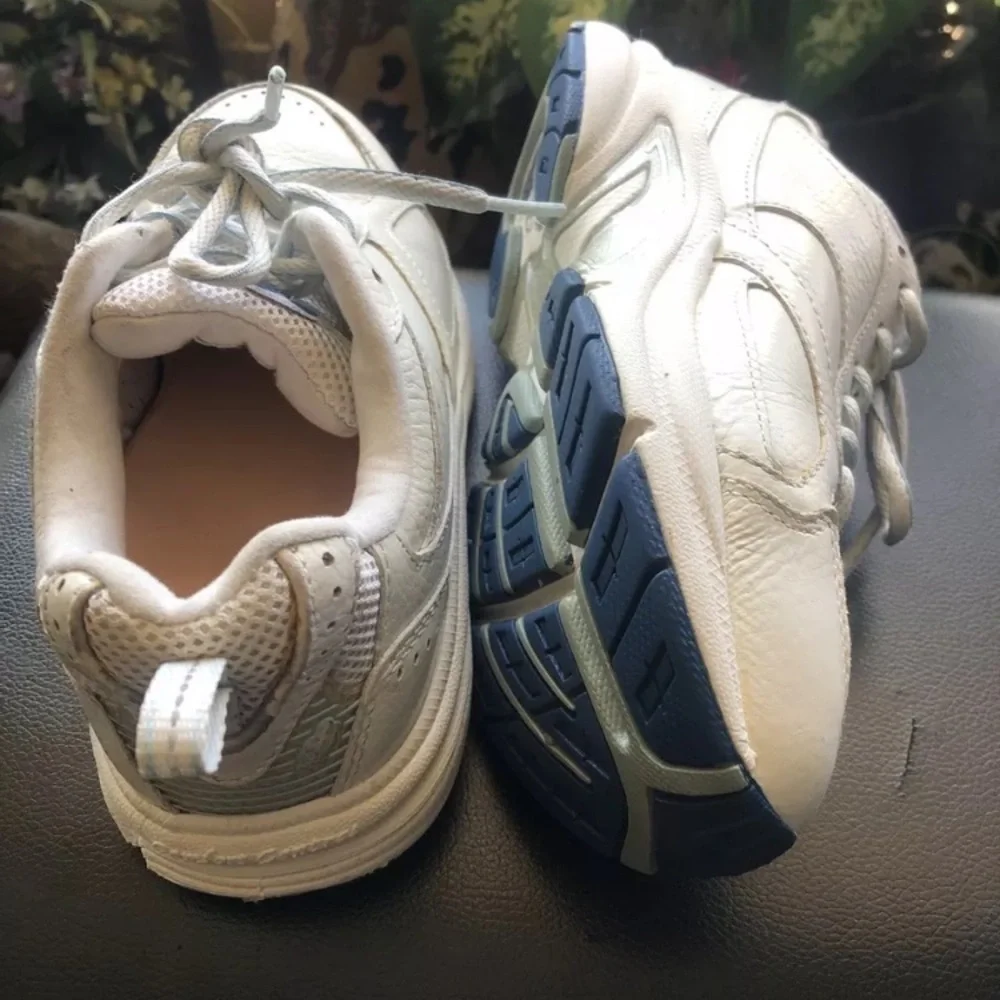 Women’s DR COMFORT SPIRIT PLUS TENNIS SHOES SNEAKE…